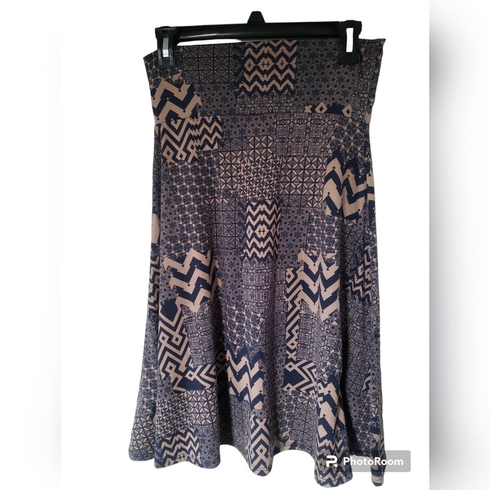 LuLaRoe Azure Skirt Women’s Small Twirl Skirt Blue Tan Stretchy NEW - Picture 2 of 5